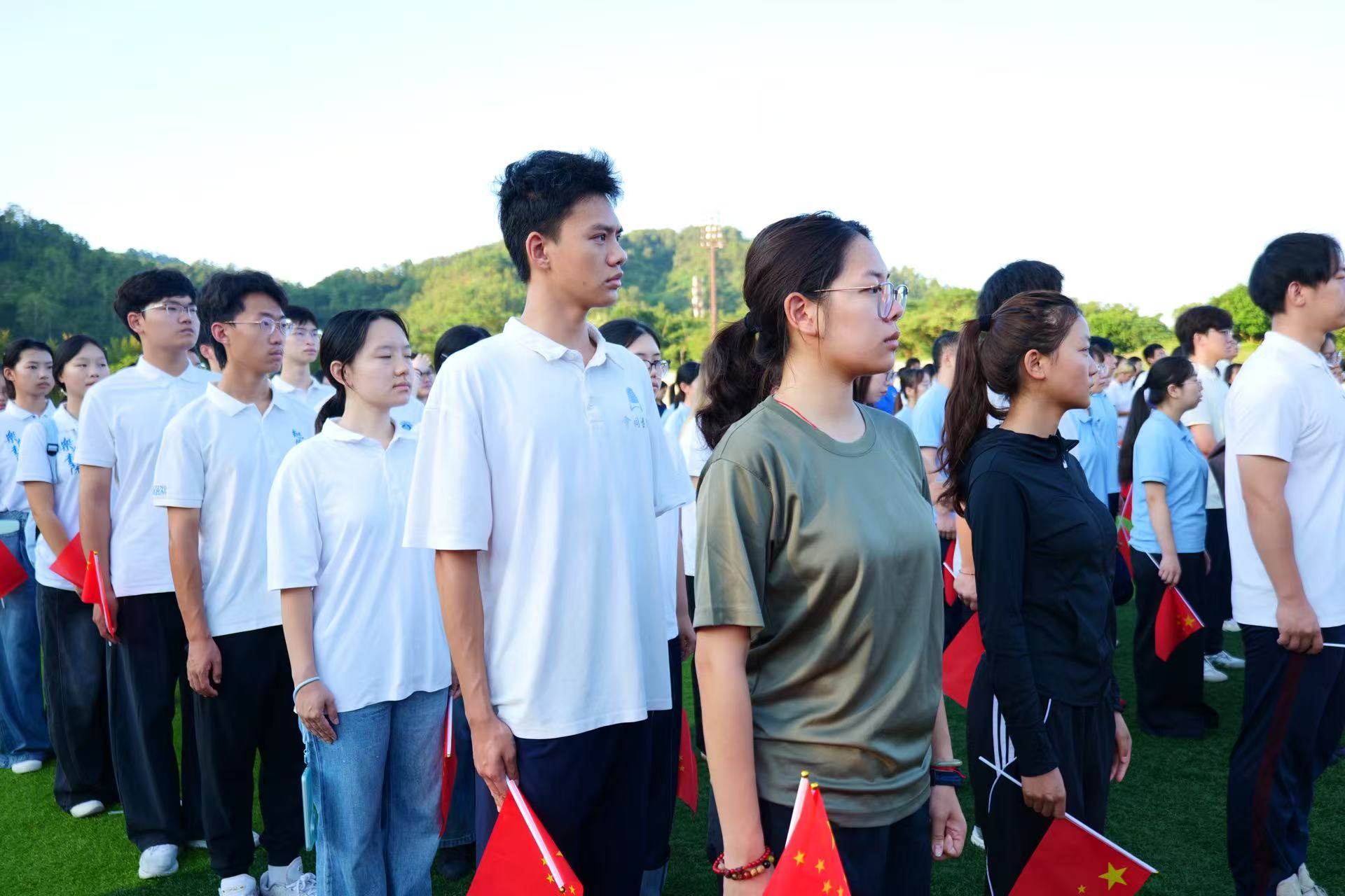 照片2.jpg 照片2.jpg